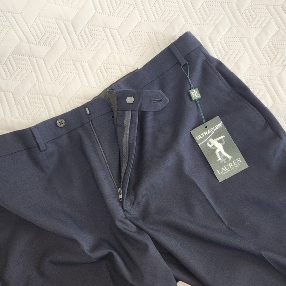 NWT Lauren Ralph Lauren Mens  Black Slacks/Pants Black 40Wx30L Wrinkle Free Flex - Picture 6 of 8